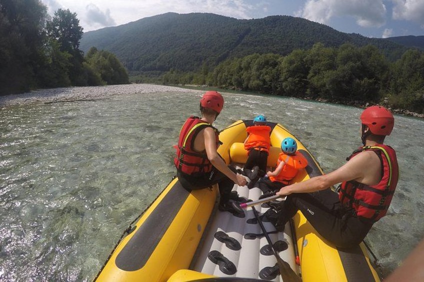 FAMILY RAFTING on Soča river 4