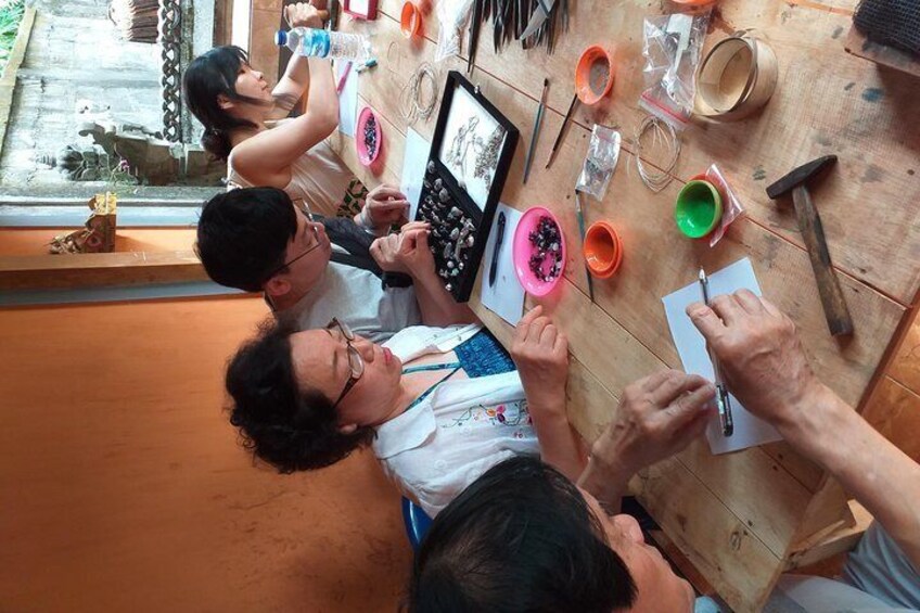Silver Smith Class With Local Balinese 3