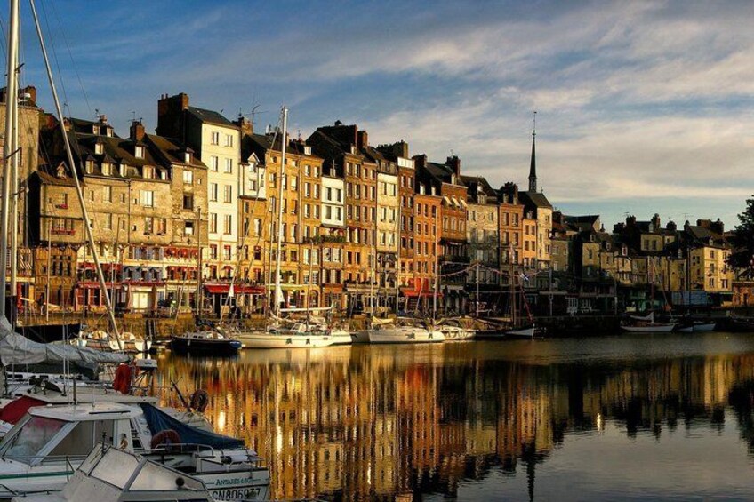 Saint-Catherine Pier 2