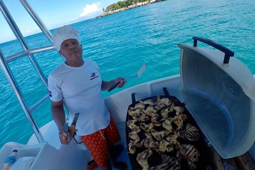 VIP Party Boat & Snorkeling at Sosua Bay 4