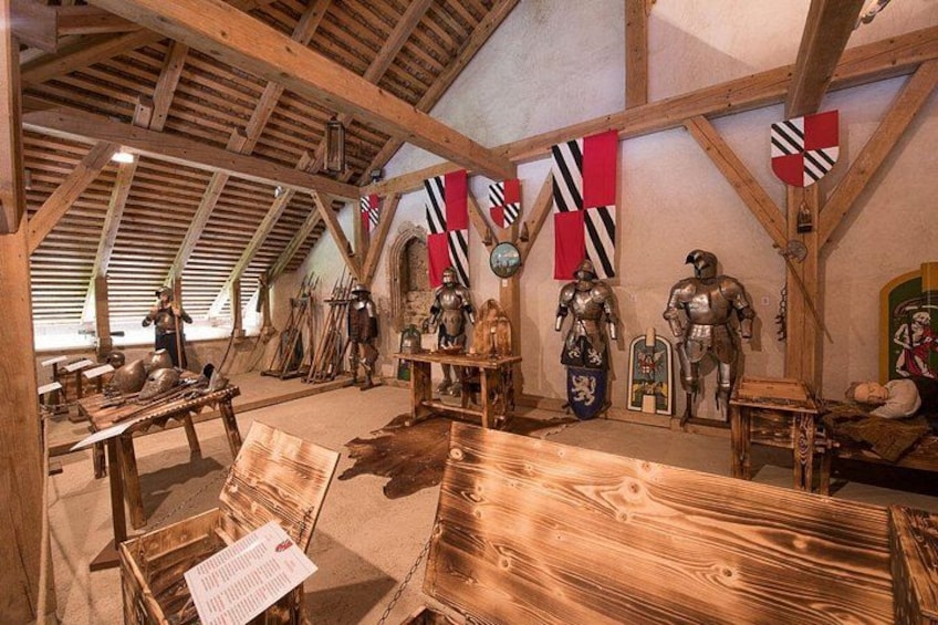 Predjama Castle 1