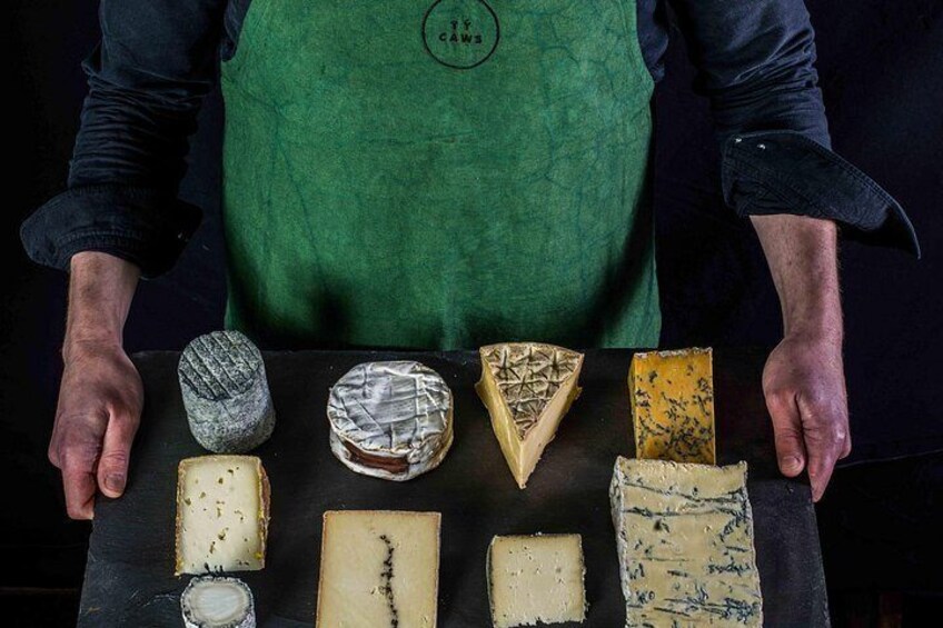Enjoy some delicious tastings of Welsh cheese. 2