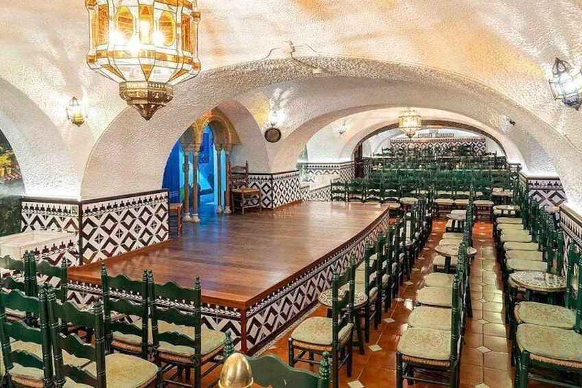 The Venue at Tablao Flamenco Cordobes 5