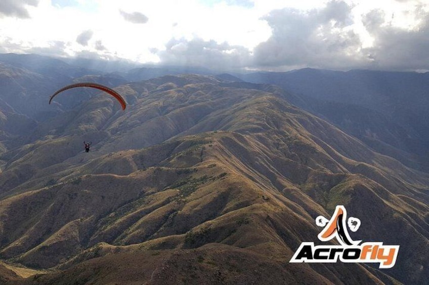Paragliding free flight experience over the pre-range 5