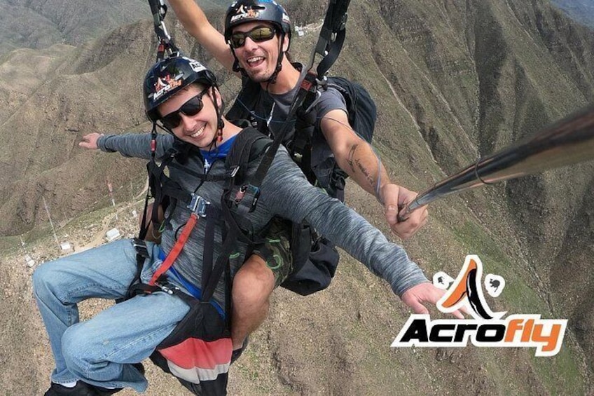 Paragliding free flight experience over the pre-range 4