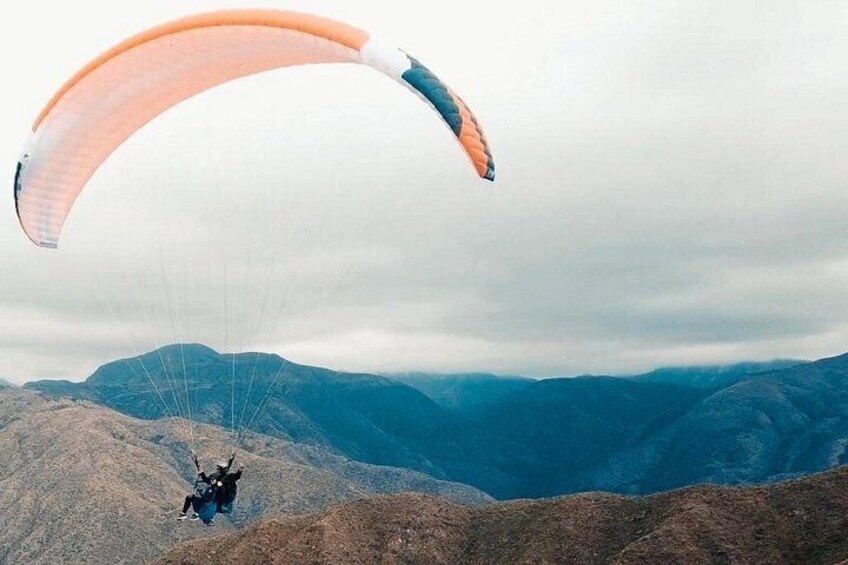 Paragliding free flight experience over the pre-range 2