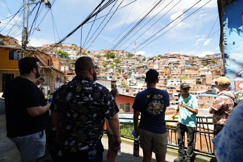Comuna 13 with Local Guides: Graffiti & Real Stories 3