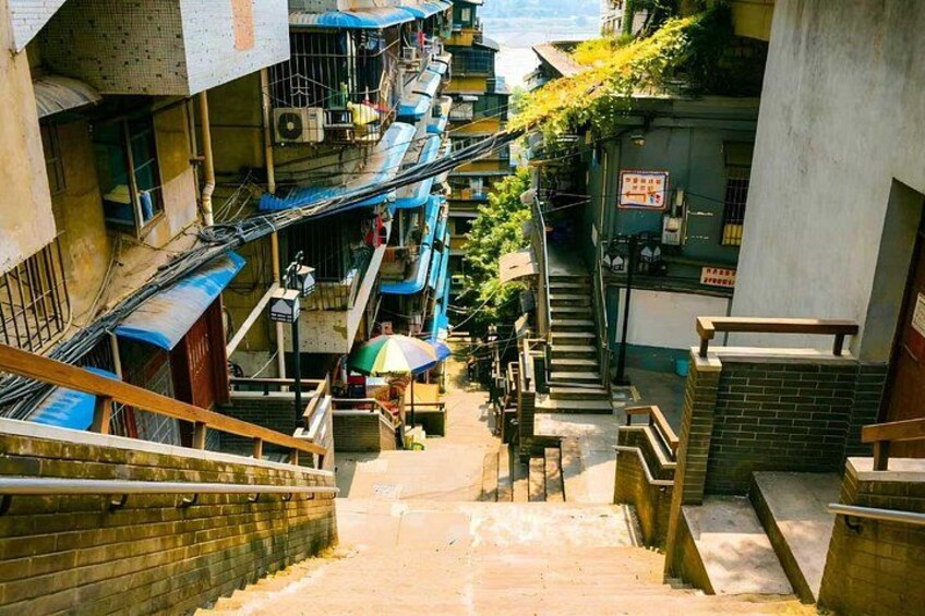 Authentic Chongqing Walking Tour: Explore History & Local Vibe 3