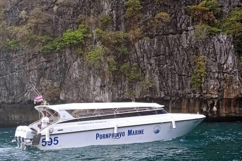 Private Customized Tour to Phi Phi Island 1