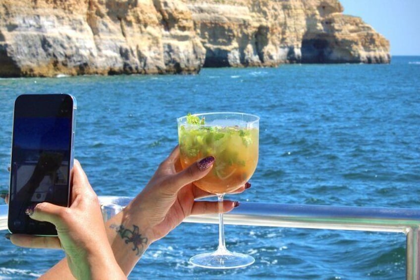 Benagil Boat Trip with Lunch, Open Bar & Fun Water Activities 3