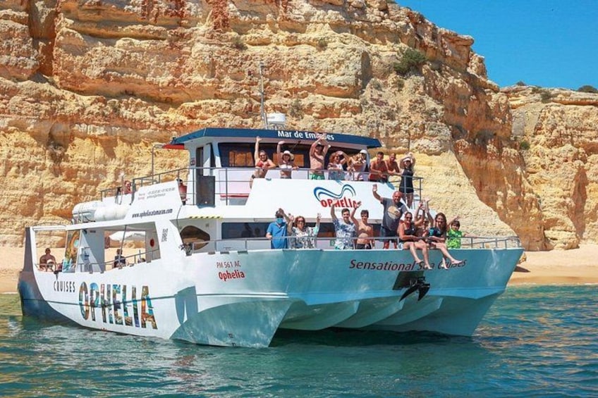 Benagil Boat Trip with Lunch, Open Bar & Fun Water Activities 1