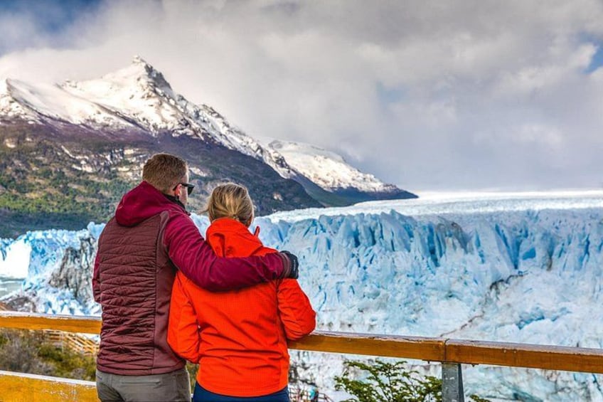 Perito Moreno Glacier with Navigation from El Calafate 2