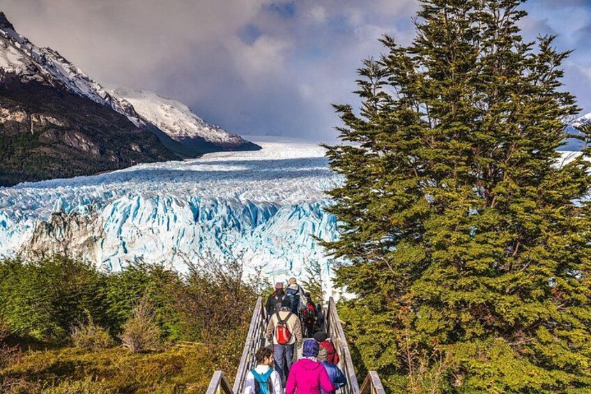 Perito Moreno Glacier with Navigation from El Calafate 2
