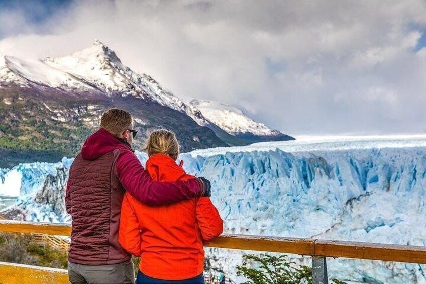 Visit to the Perito Moreno Glacier catwalks by Patagonia Dreams