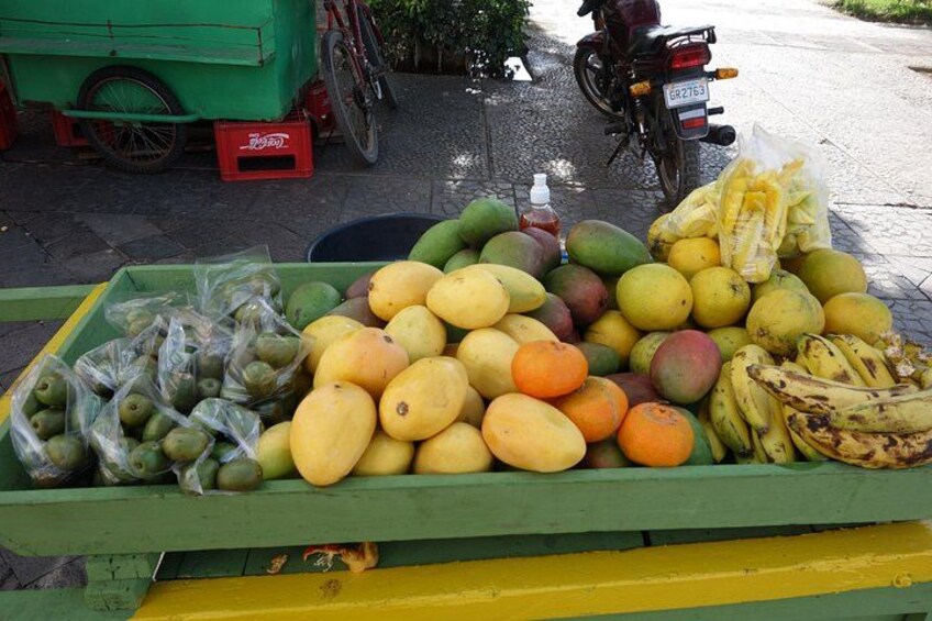 Delicious Seasonal Fruits 4