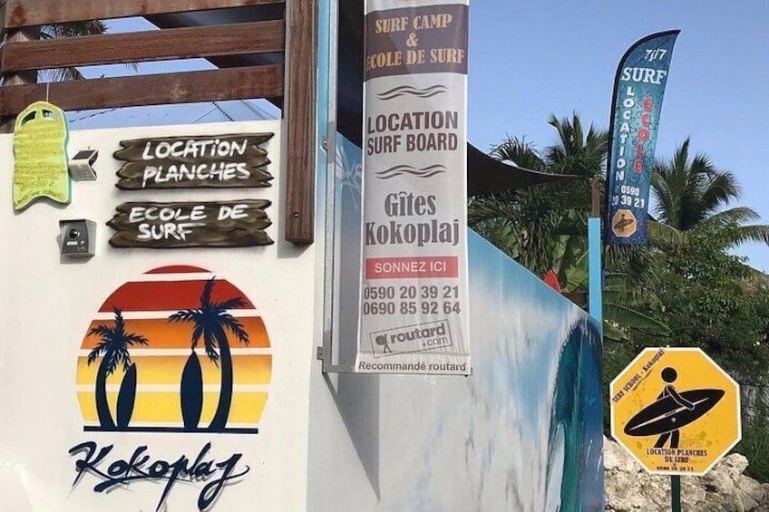 Surf lessons 1h30 (4-6 people) Kokoplaj Surf camp Guadeloupe school 2