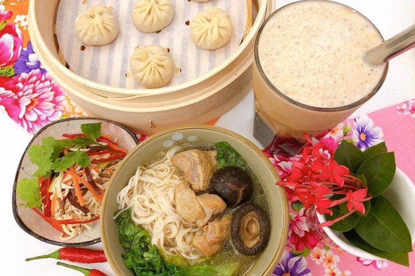 Xiao Long Bao, Chicken vermicelli with mushroom and sesame oil, Tofu strips salad, Bubble milk tea. Taiwan Traditional Delicacies Experience-A (Taipei Cooking Class) 2