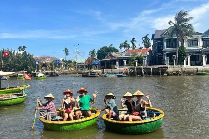 Hoi An Riverside Cooking Class(Local market,Basket Boat,Fishing) 4