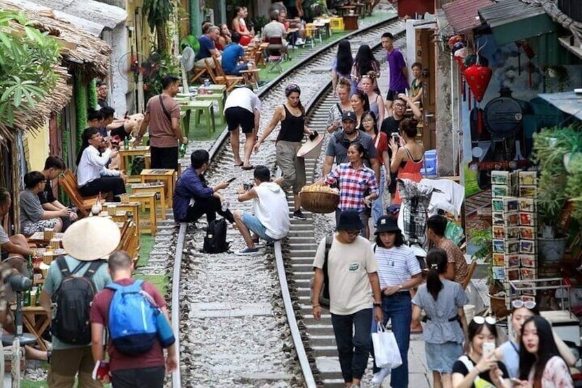Best Hanoi Local Food Tour Visit Train Street Add Old Quarter 4