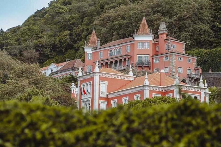 Lisbon: Sintra Half-Day Guided Tour with Pena Palace Tickets 2