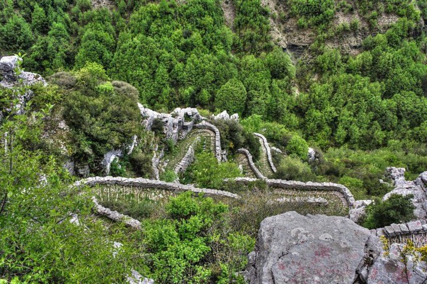 Guided all day tour in Central Zagori villages 4