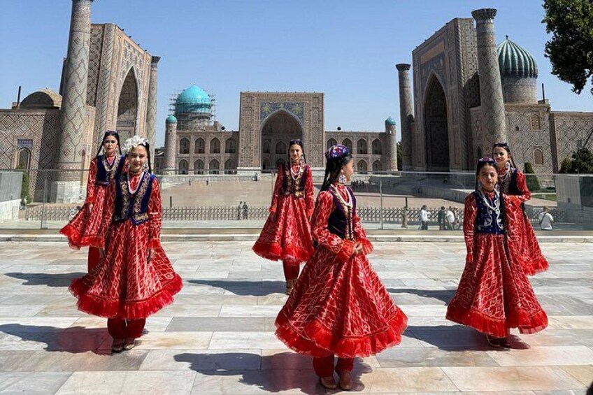 Private Samarkand City Tour with Transport: Inside Attractions 3