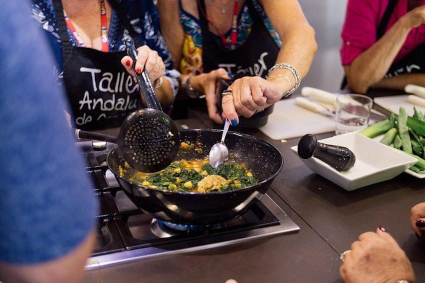 Seville: Evening Spanish Cooking Class — Paella, Tapas & Sangría 1