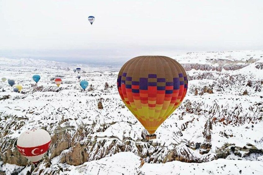 Cappadocia Fantastic Hot Air Balloon Tour Champagne & Breakfast 4