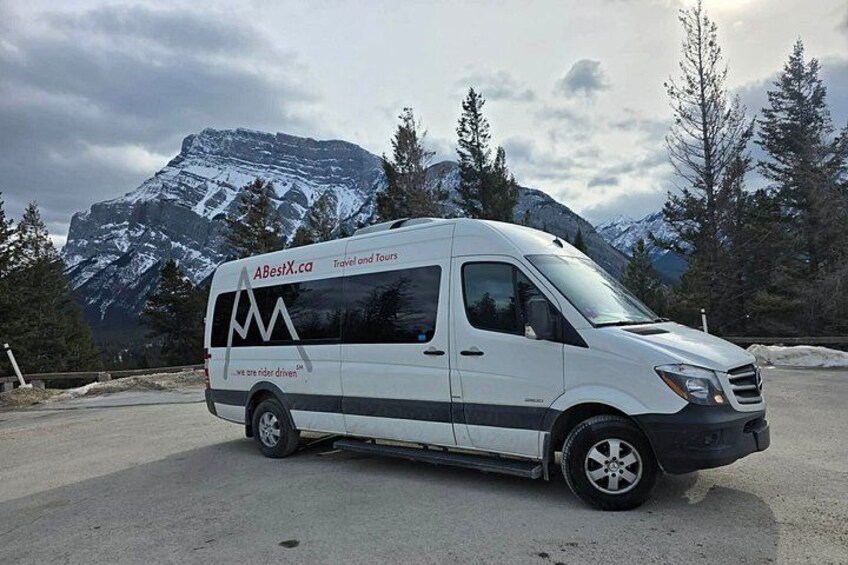 Banff Yoho Parks | Lake Louise | Moraine | Emerald - PRIVATE 2