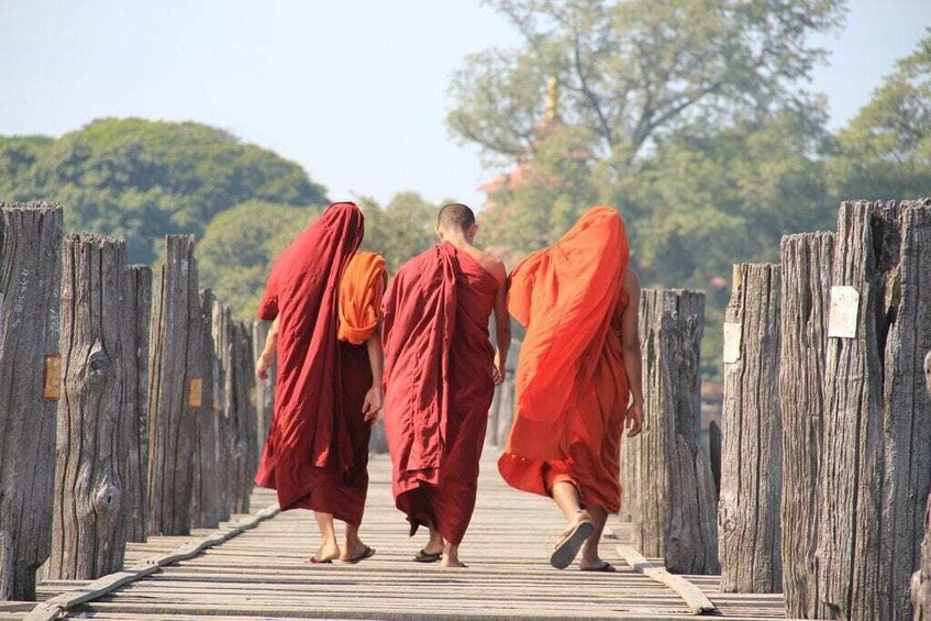 Private Amarapura, Ava & Sagaing Excursion 2