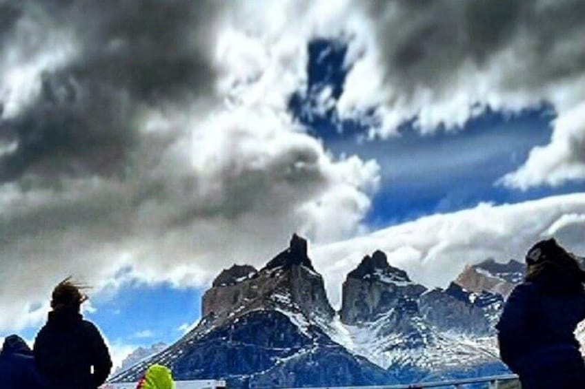 FULL DAY Torres del Payne from Puerto Natales 3