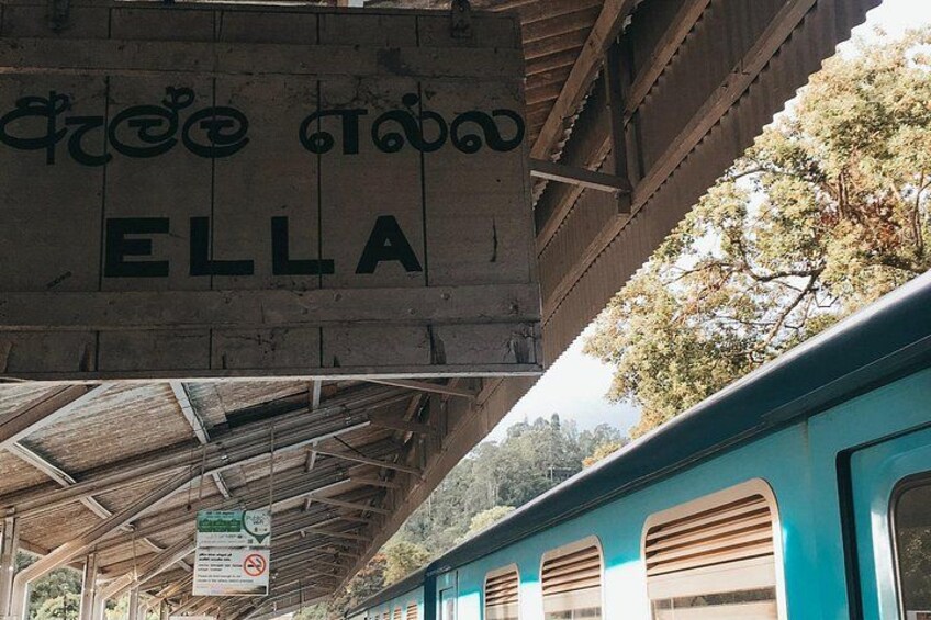 Discover Ella - Ella Rock, Little Adam's Peak & Nine Arch Bridge 5