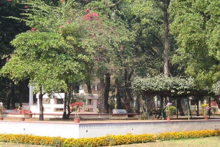 Santi Niketan SLW 5