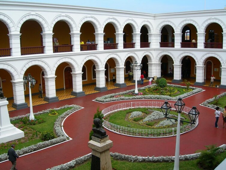 Trujillo City Tour & Archaeological Museum