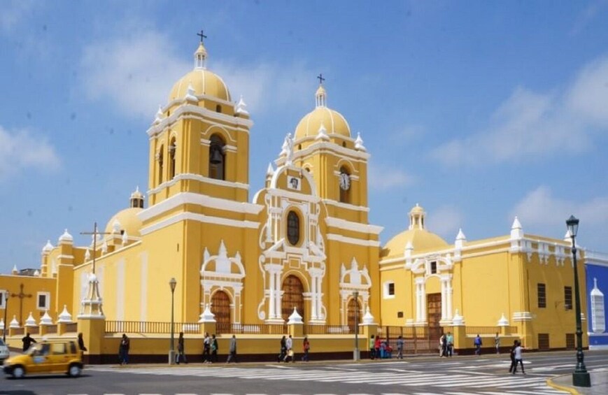 Trujillo City Tour & Archaeological Museum