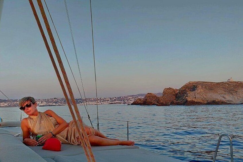 Private sailing cruise to Delos & Rhenia with Lunch & Transfer 4
