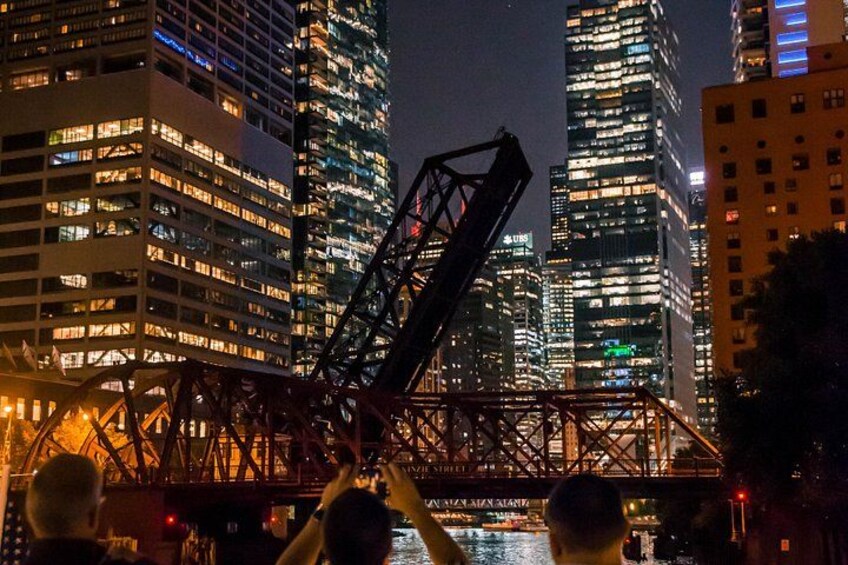 Chicago By Night River and Lake Cruise 2