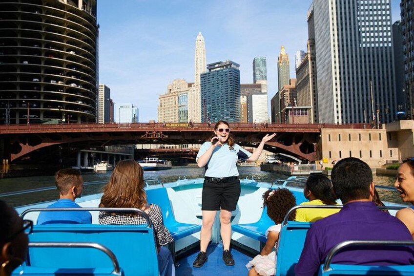 Chicago Sightseeing River and Lake Cruise 3