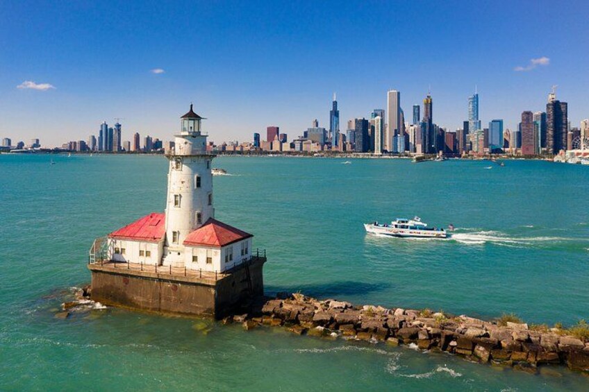 Skyline Queen showcasing the Chicago Skyline! 1