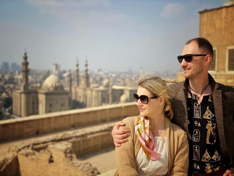 Cairo: Pyramids, Bazaar, Citadel Tour with Photographer