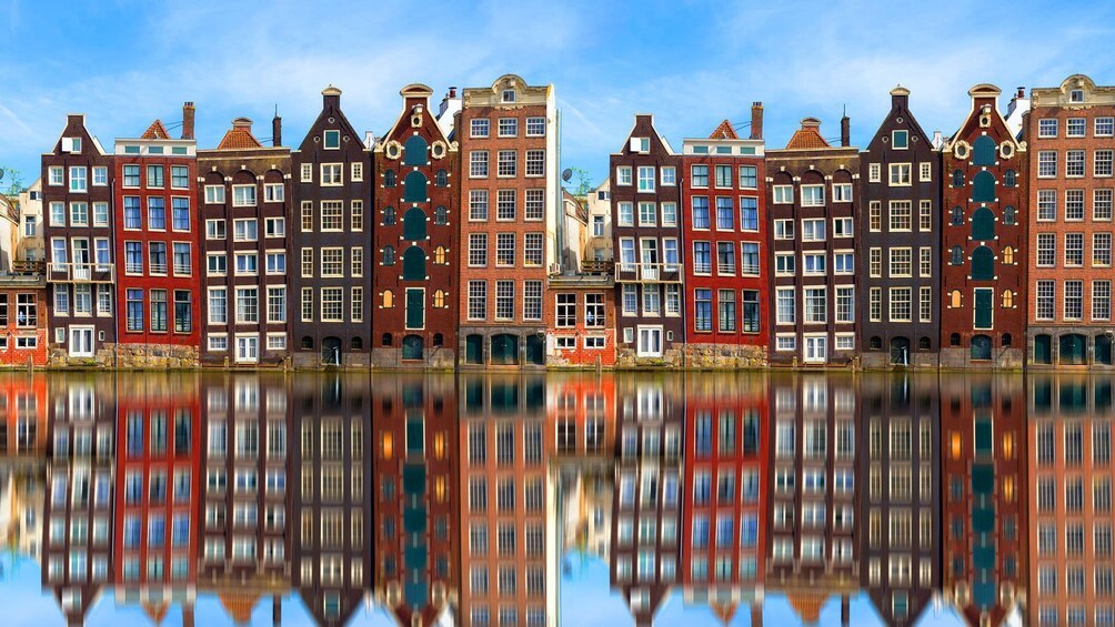 Self-Guided Bike Tour of Historical Amsterdam 5