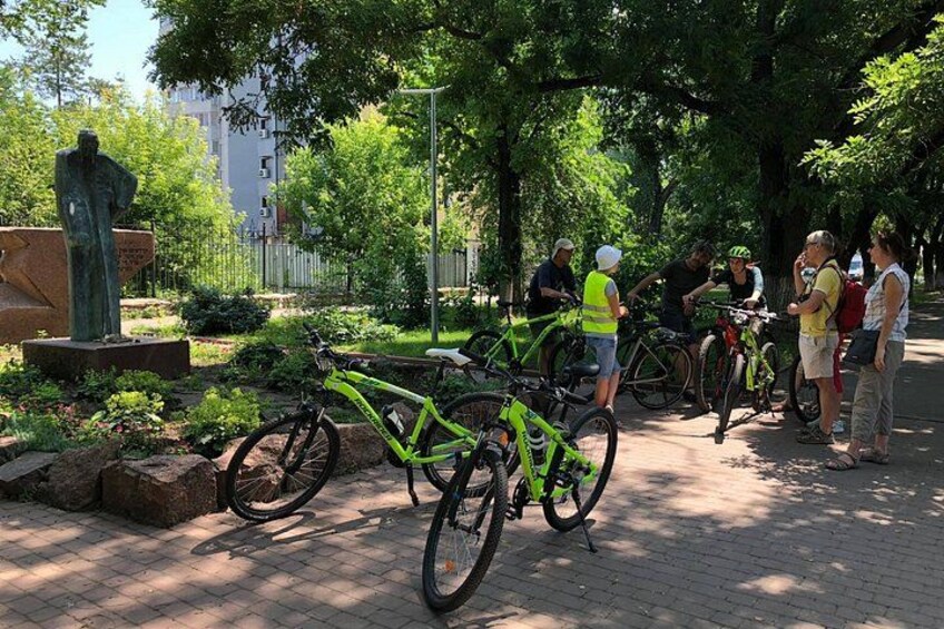 Chisinau Half-Day Private Tour by Bike with Local Guide 3
