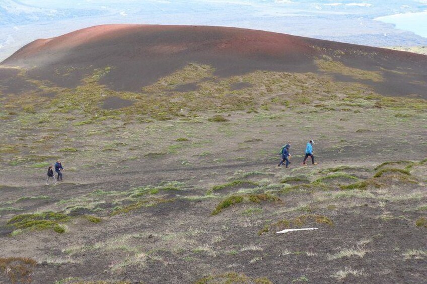 Hike to the red crater