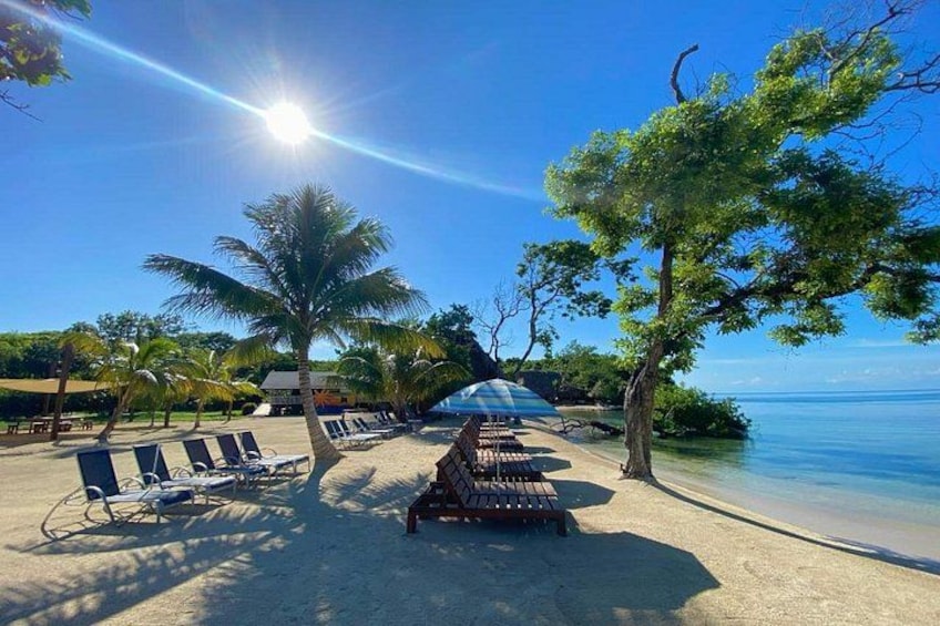 Private customized island tour 2