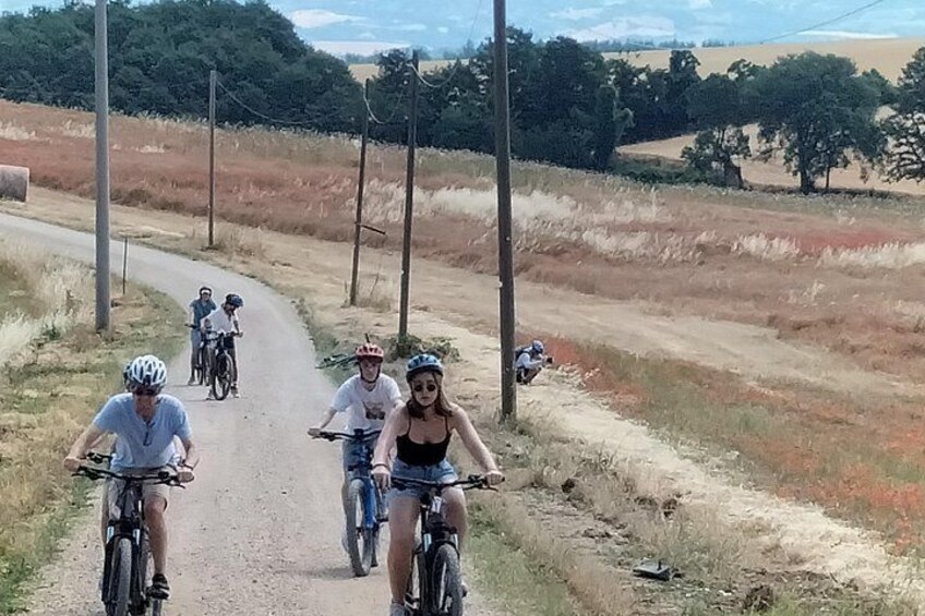 Small Group E-bike Experience from Orvieto to Civita with Lunch 2