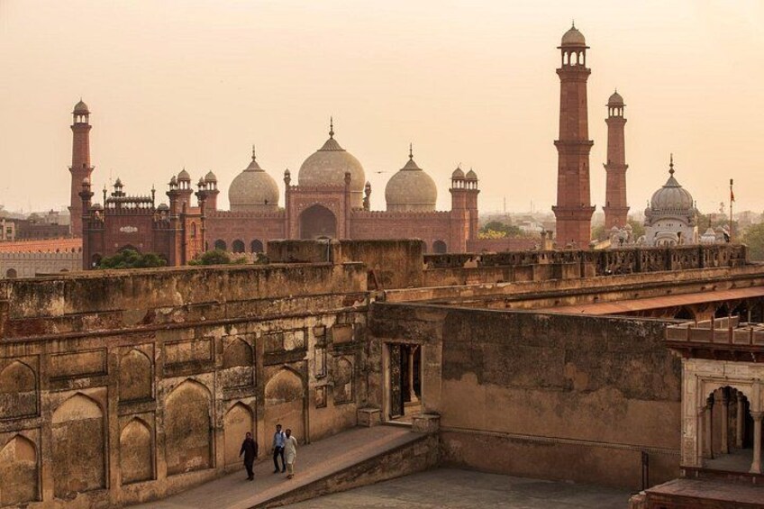 Lahore Walled City Walking Tour 2