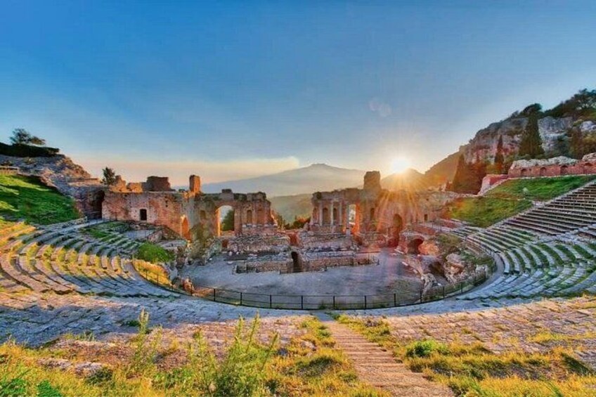 Taormina and Seaside 4