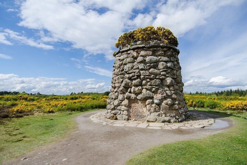 Culloden Battlefieldhttps://media-cdn.tripadvisor.com/media/attractions-splice-spp-720x480/0a/b0/ea/9d.jpg