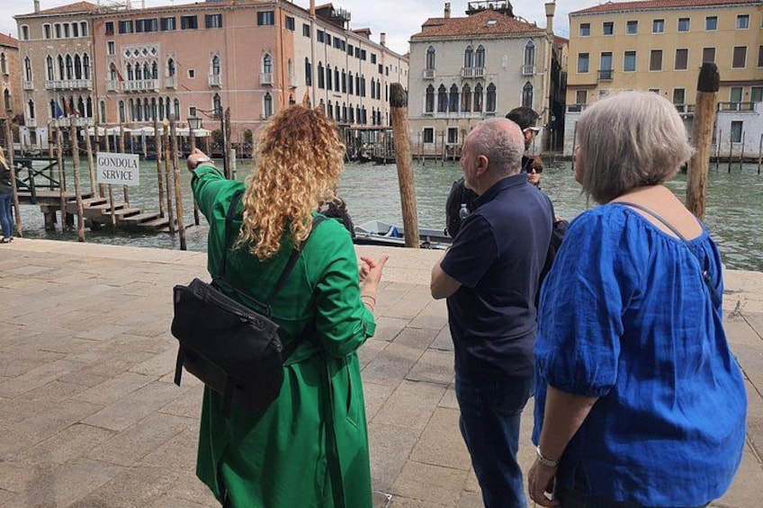 Facing the Ca D'Oro 4