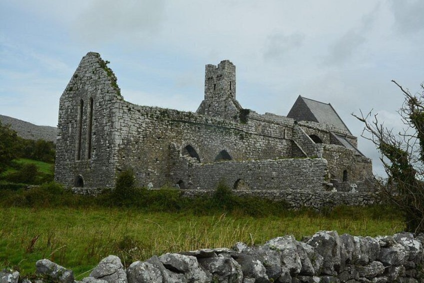 Corcomre Abbey. 3